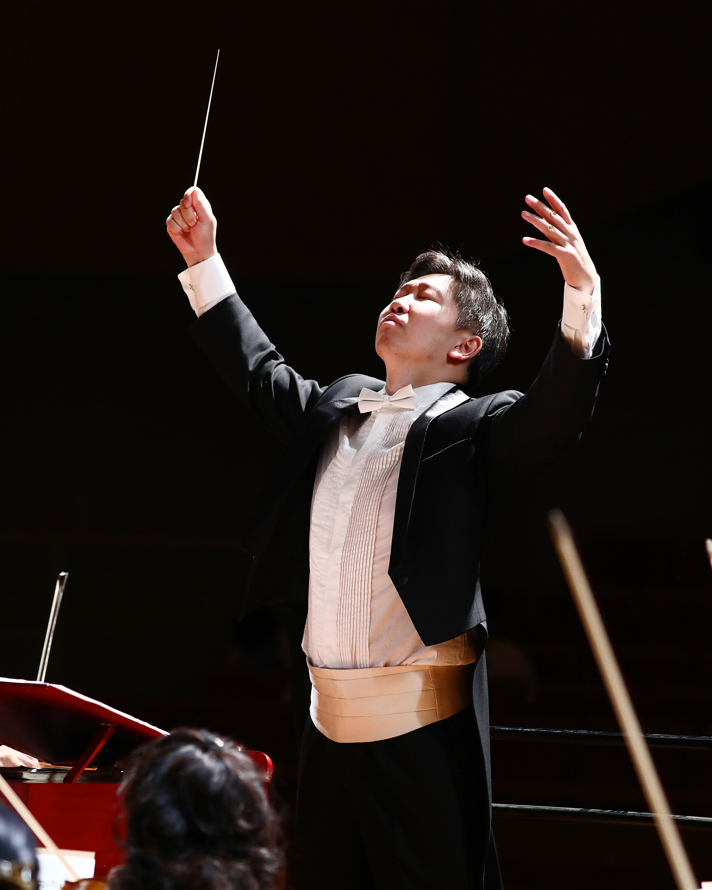 澳門優惠 張碧晨「愛的史詩」2025交響限定演唱會香港站 3